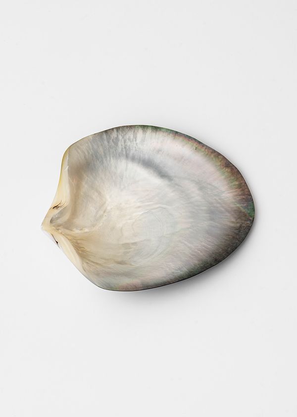 © Aude Mayer - Image from the Le bruit que nous faisons assis là, sans qu'aucun de nous ne bouge photography project