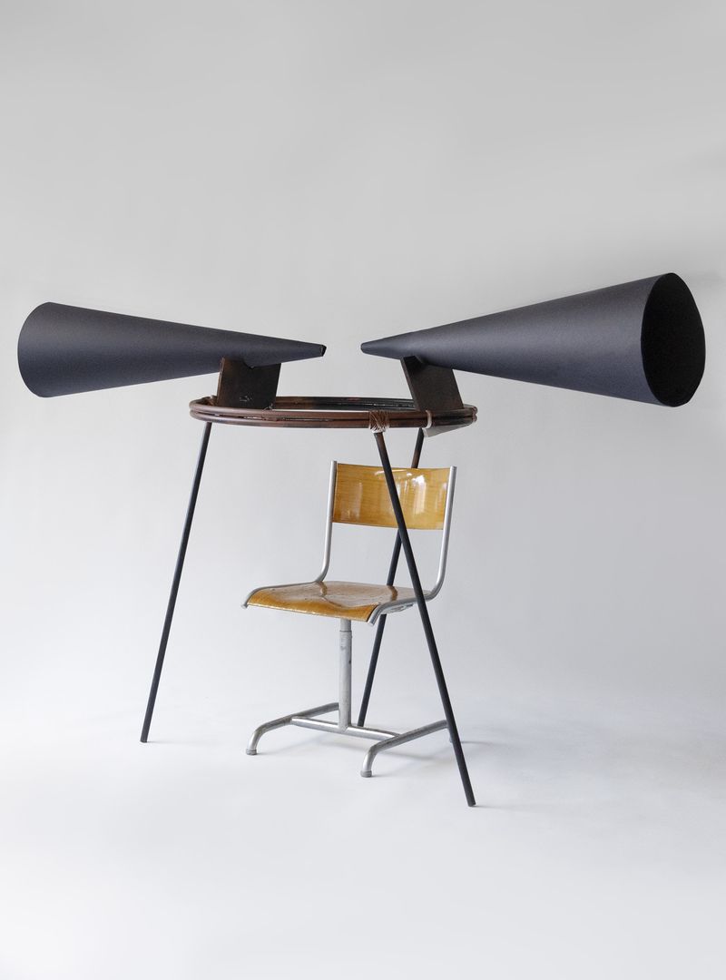 © Aude Mayer - Image from the Le bruit que nous faisons assis là, sans qu'aucun de nous ne bouge photography project