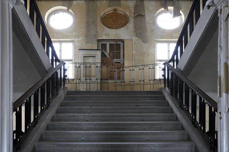 © Francesca Pompei - Francesca Pompei-The old theater-To the gallery