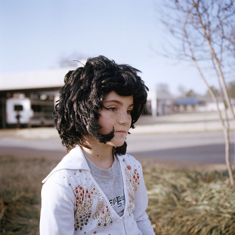 © Clémentine Schneidermann - Image from the I called her Lisa Marie photography project