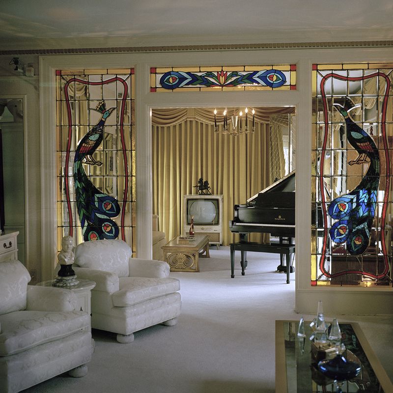 © Clémentine Schneidermann - Image from the I called her Lisa Marie photography project