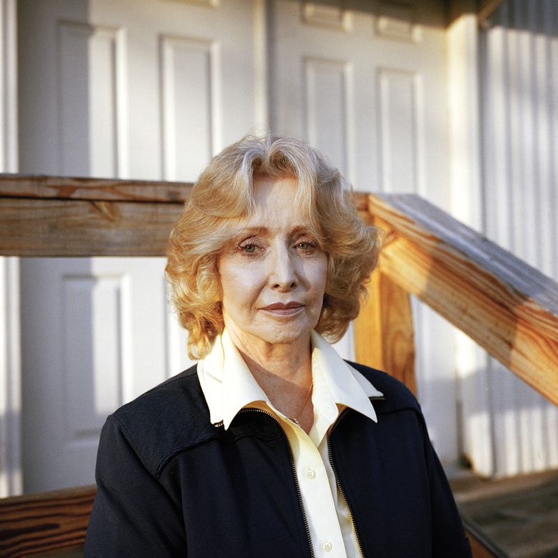 © Clémentine Schneidermann - Image from the I called her Lisa Marie photography project