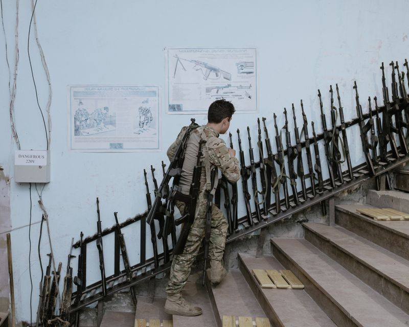 © Jana Islinger - Image from the It's my wound because it's pain for me photography project