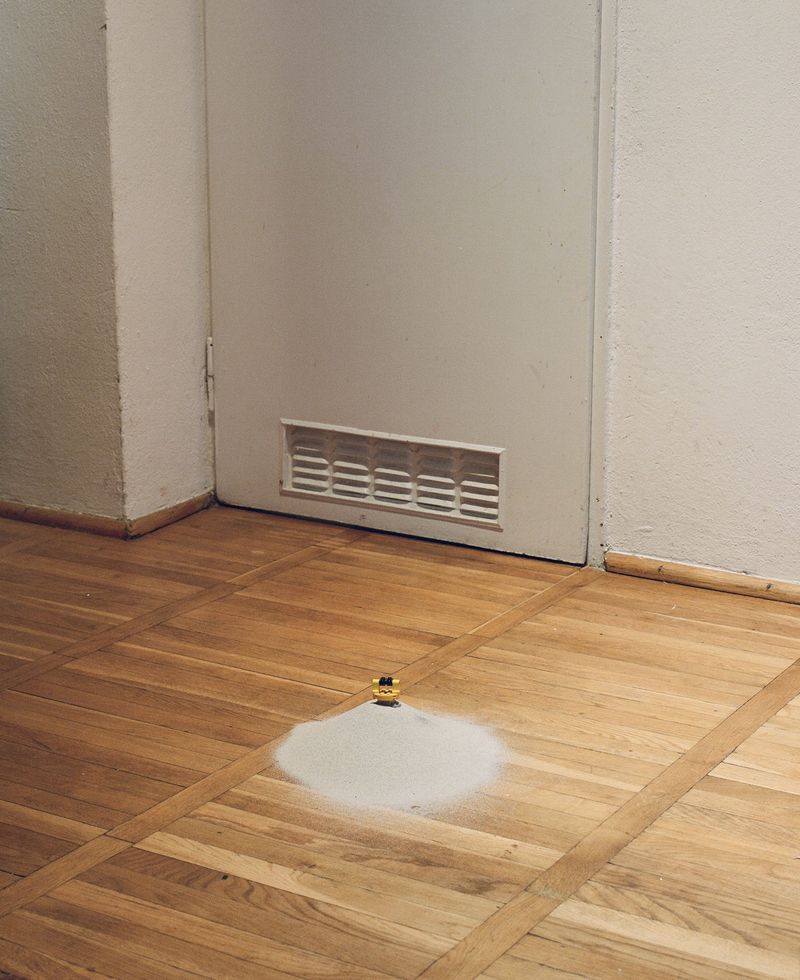 © Jakub Stanek - Image from the Let's build a sandcastle photography project