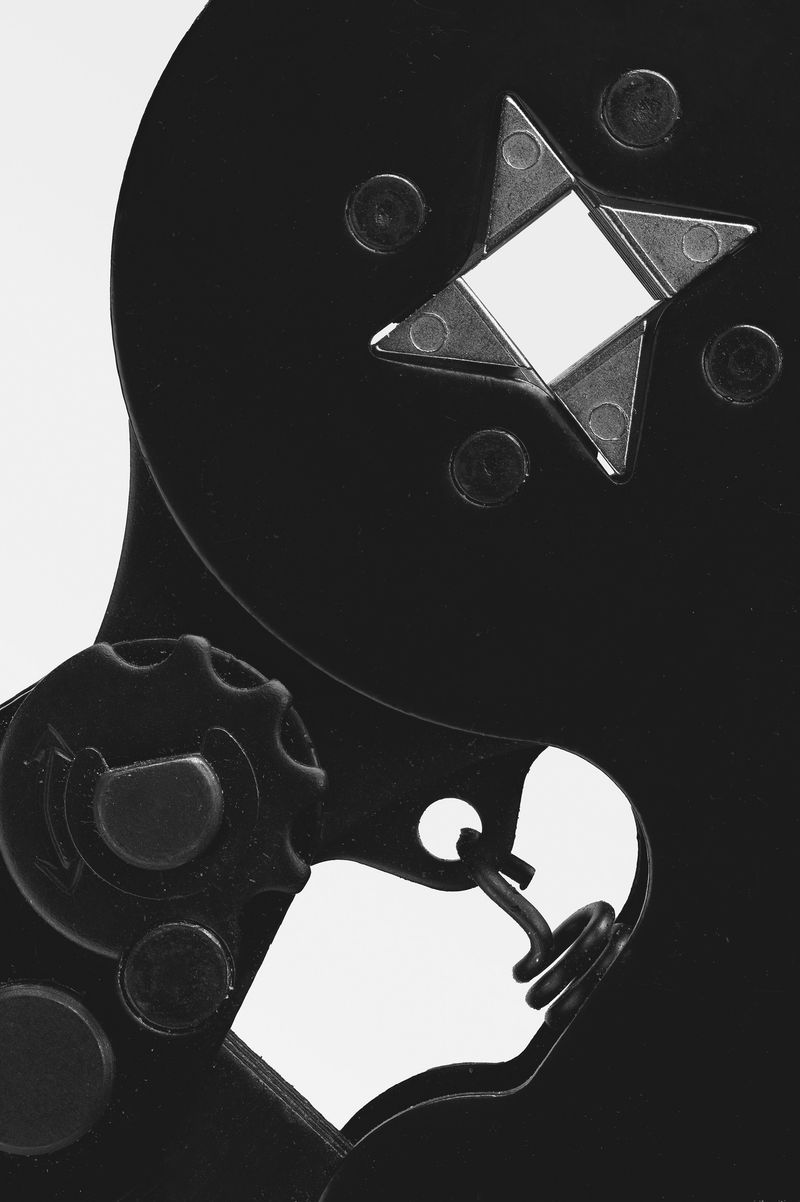 © Felix Schöppner - »1.200 + 1 Parts«, Inkjet print on fine art paper, artist frame, 40,1 x 50,2cm, Edition of 3 + 2AP, 2025