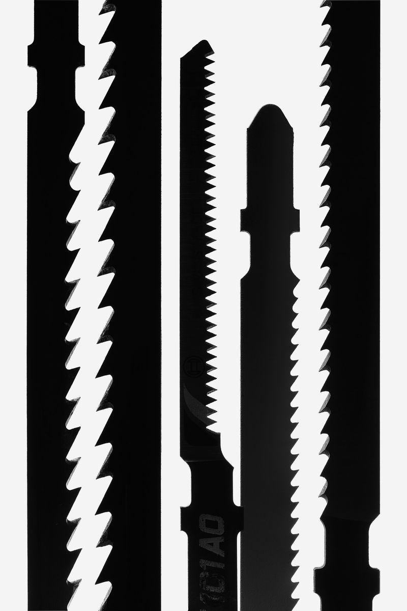 © Felix Schöppner - »T-Shaft«, Inkjet print on fine art paper, artist frame, 40,1 x 50,2cm, Edition of 3 + 2AP, 2025