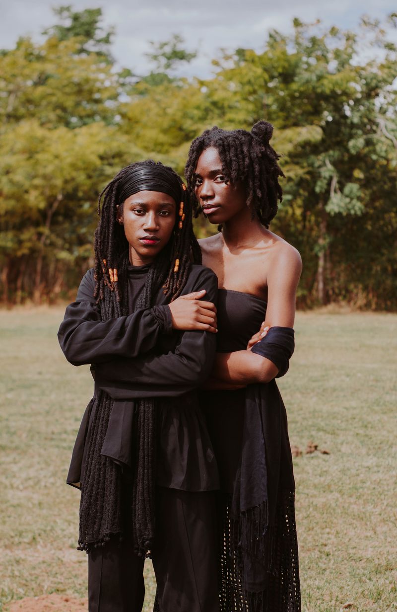 © The Odd Fray - Image from the Sister Sister photography project