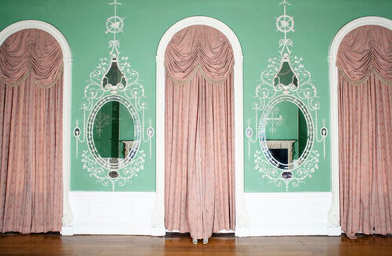 © vanessa fairfax-woods - Image from the and so, I act cold photography project