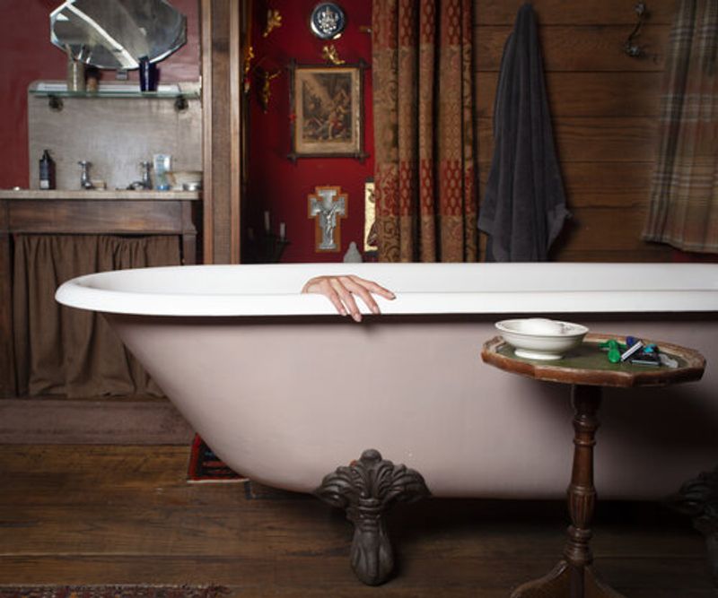 © vanessa fairfax-woods - Image from the and so, I act cold photography project