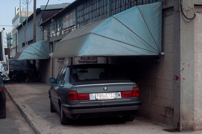 © Marta Szymanowska - Image from the Roses bloom red photography project