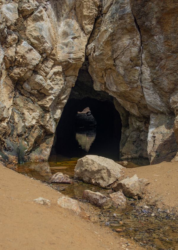 © Marta Szymanowska - Image from the SOUTH SLOPE, NORTH COAST photography project