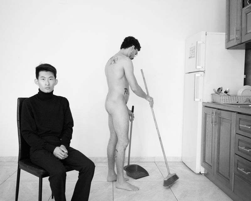 © Jeremy Chih-Hao Chuang - 11_Ephemeral Intimacy_24SPAP-Sweeping the floor