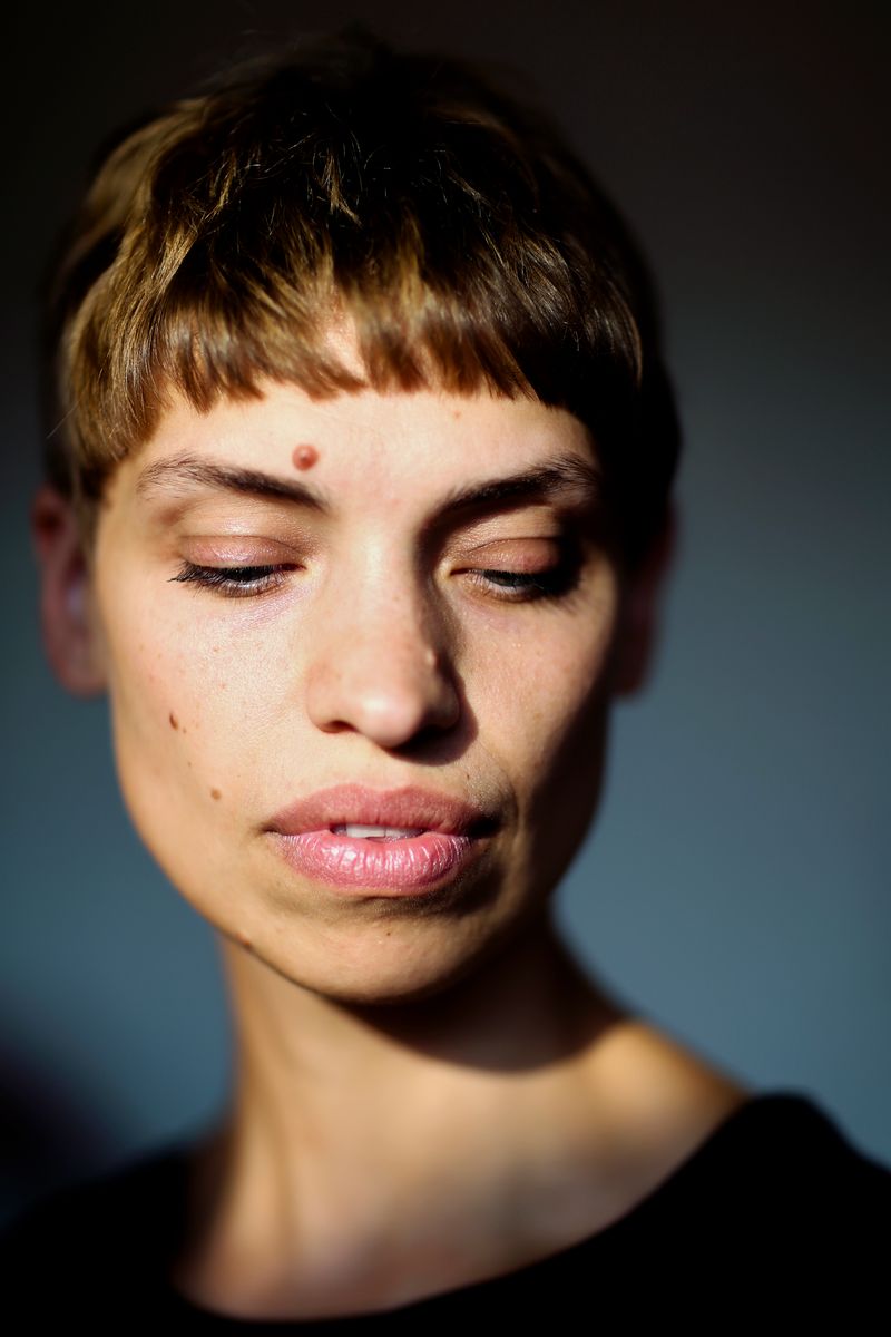 © Alexa Vachon - Lo-Fi Cherry, from the series, 'what we do in the light.' 2016