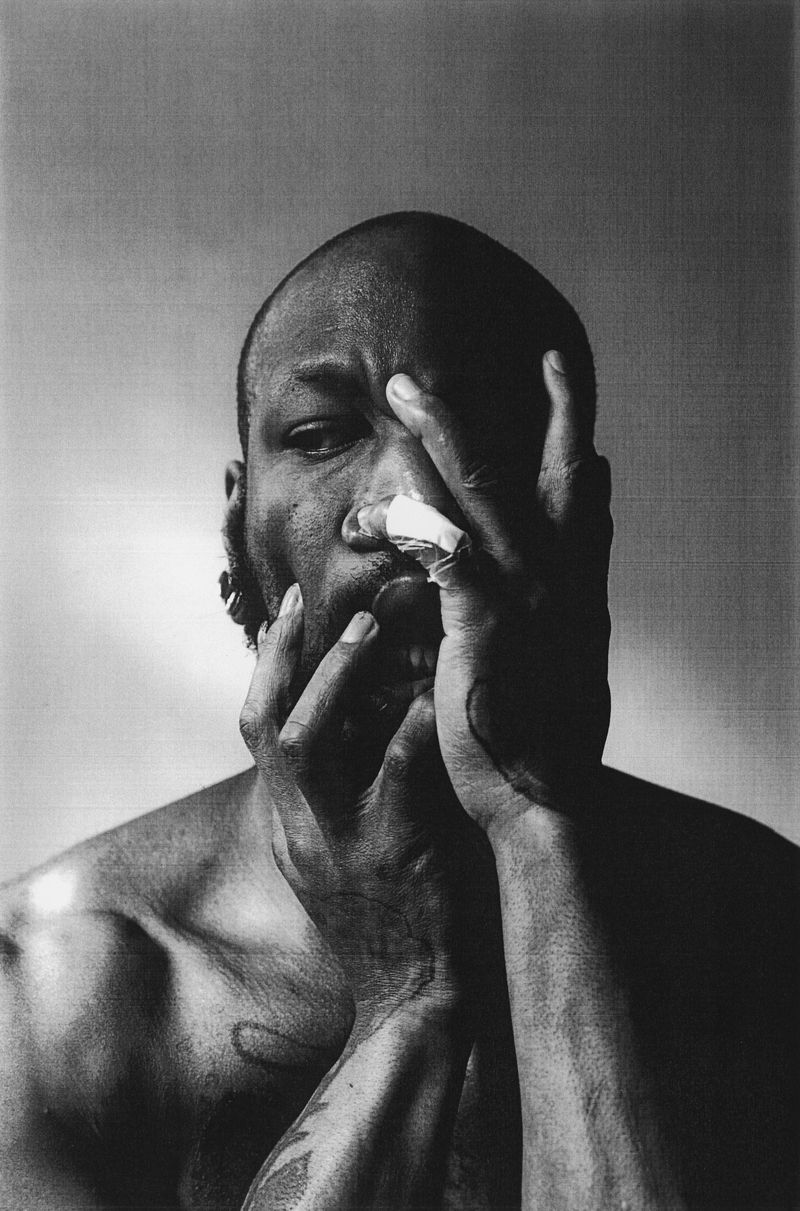 © Alexa Vachon - Bishop Black 20210327