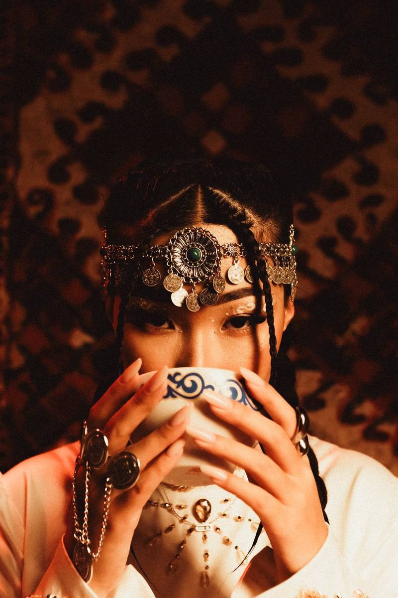 © Kamilla Nurmukhanova - Image from the Qazaq woman photography project
