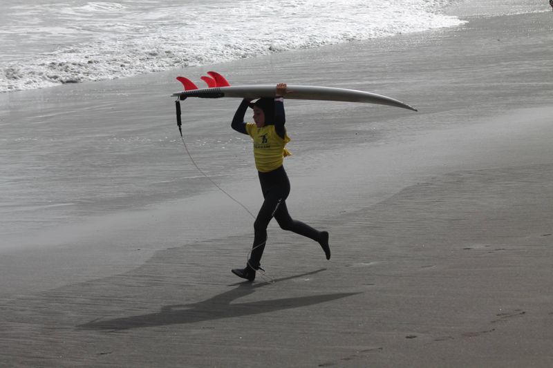 © Joy Annie Spearing - Image from the Surfers paradise photography project