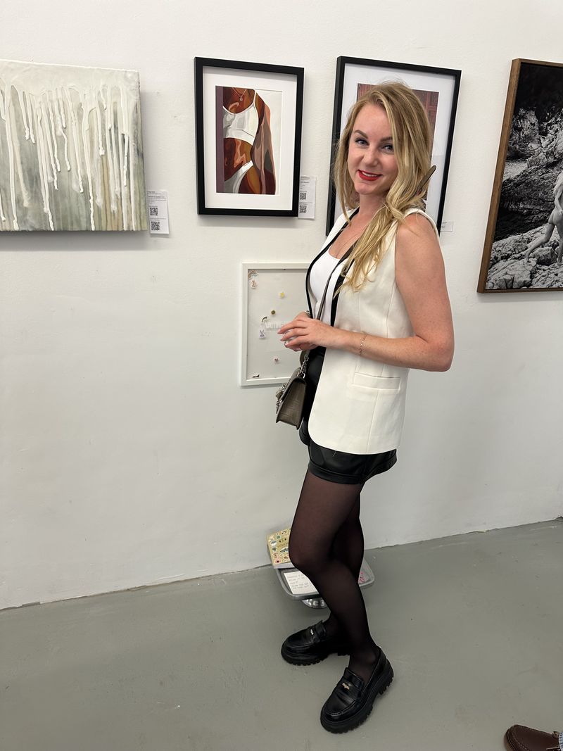 Show Your Art in Amsterdam this October – Arrival Gallery