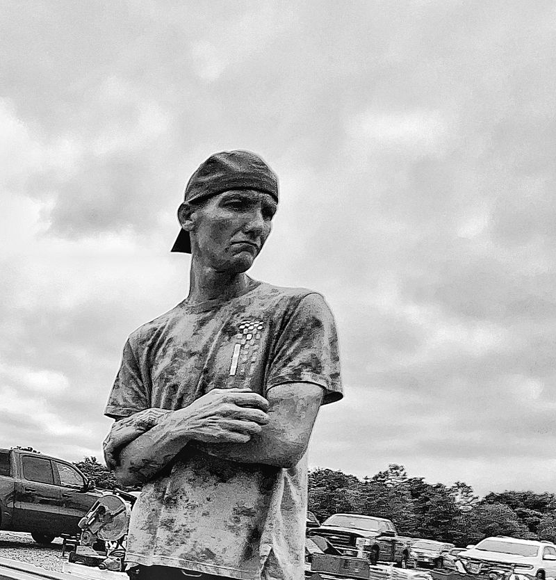 © Tony Nicholas - Image from the People and place: views of Four Seasons flea market photography project