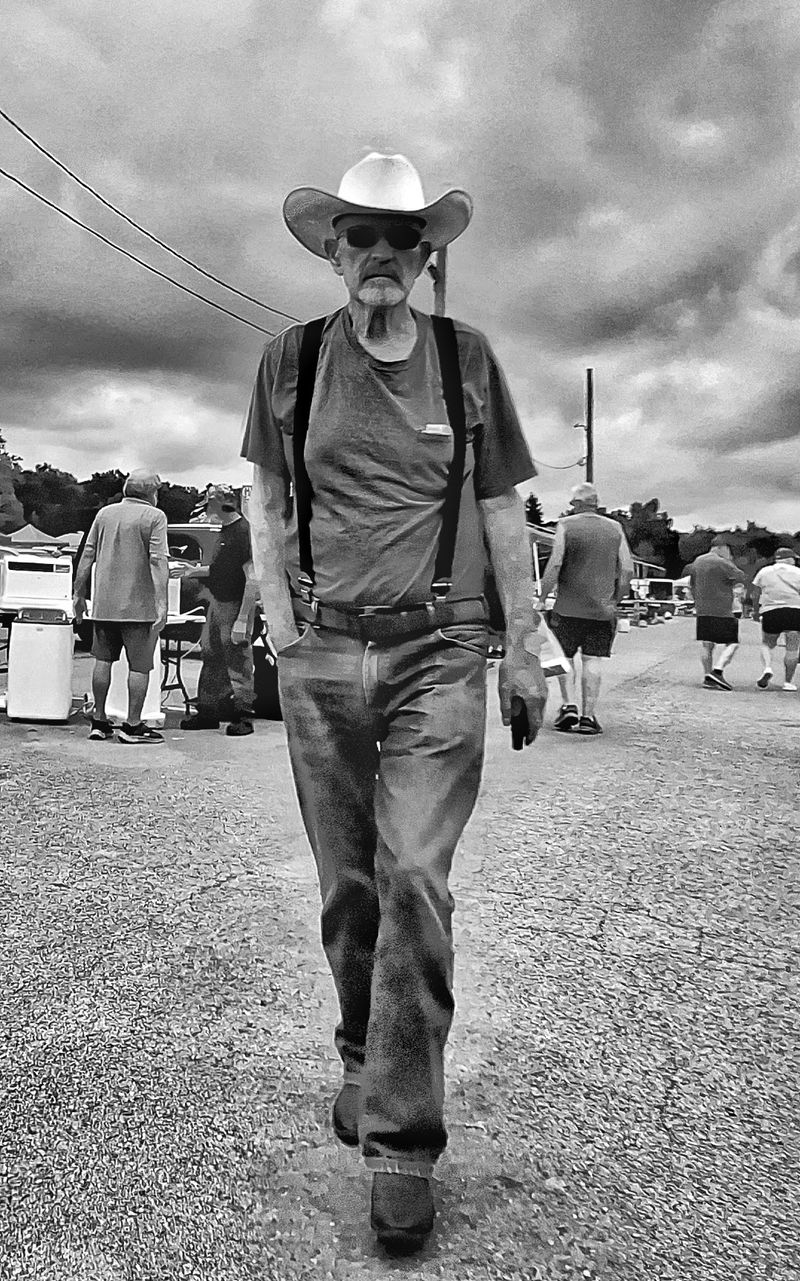 © Tony Nicholas - Image from the People and place: views of Four Seasons flea market photography project