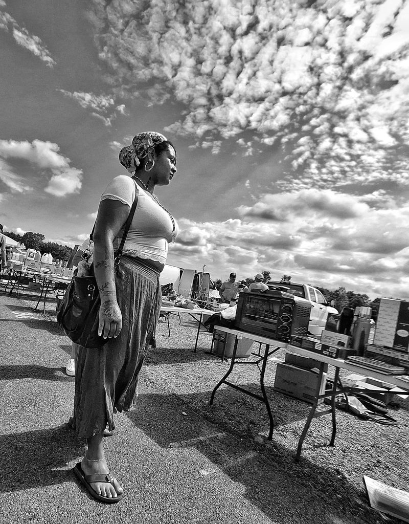 © Tony Nicholas - Image from the People and place: views of Four Seasons flea market photography project