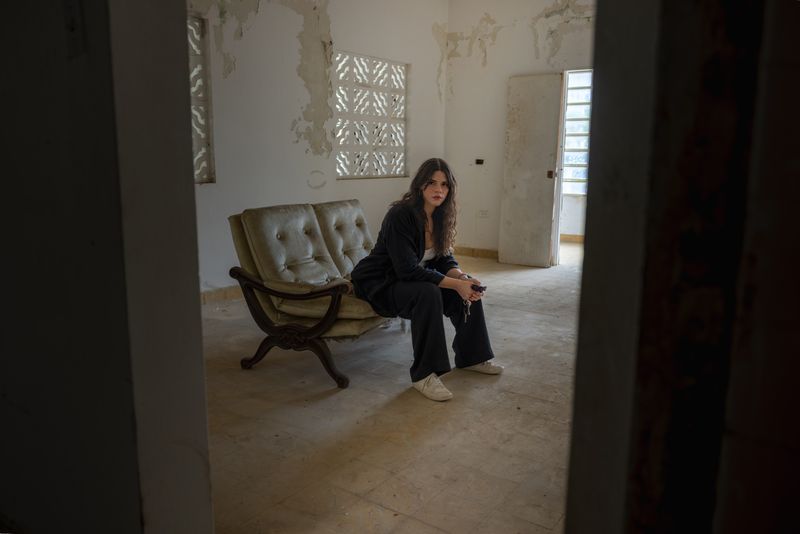 © Gerardo González - Image from the Homes in Limbo: Echoes of an Exit photography project