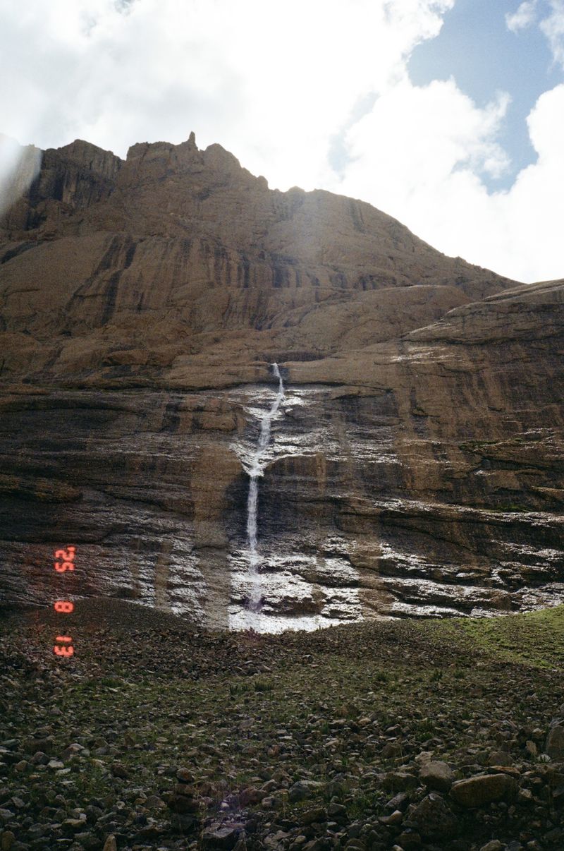 © zimo yang - Image from the Of Tibet photography project