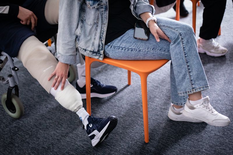 © Катя Москалюк - Image from the The Sense of Touch photography project