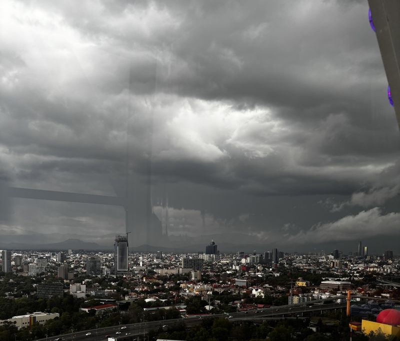 © Monica Terrazas - Image from the Mexico City. CDMX Life and contrasts photography project
