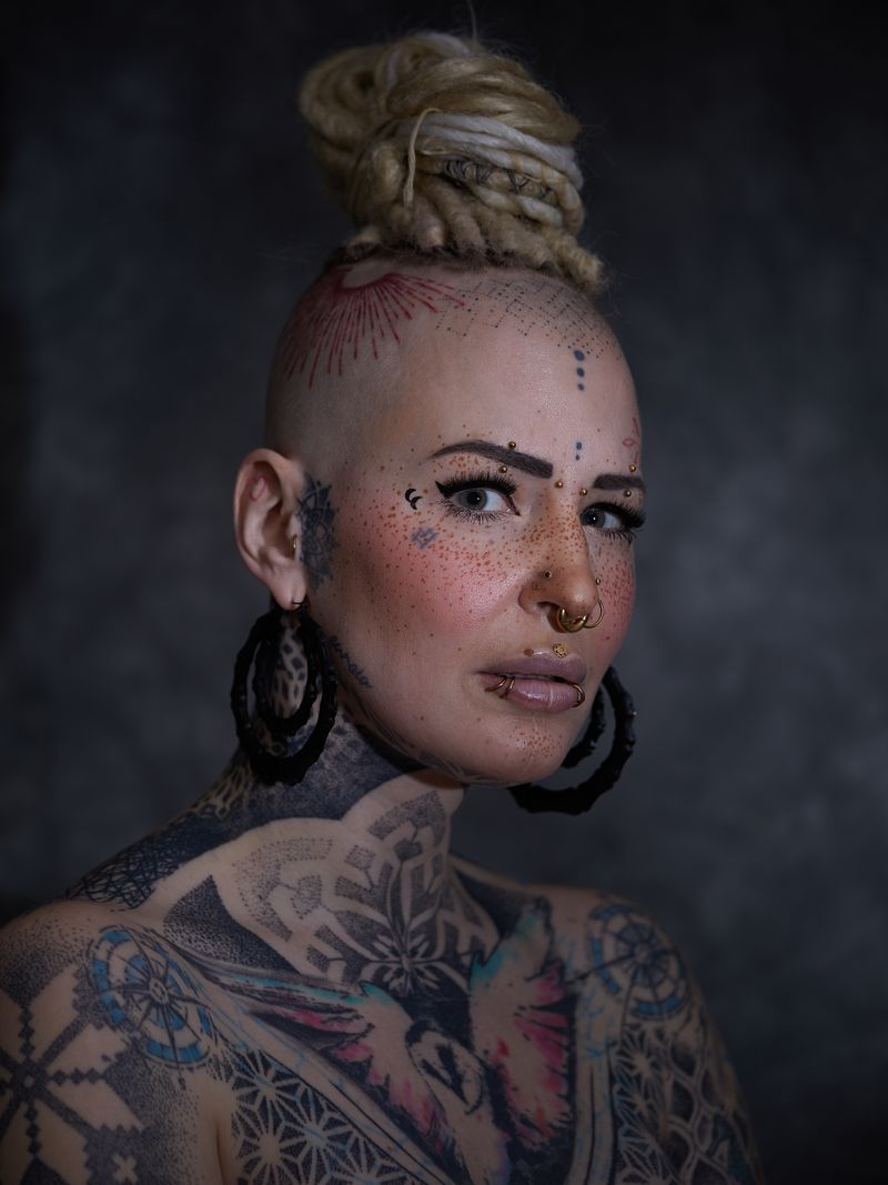 © andrealangphotography - Image from the Endosisters photography project