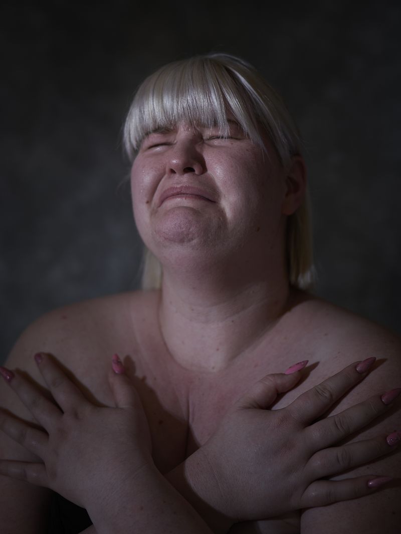 © andrealangphotography - Image from the Endosisters photography project