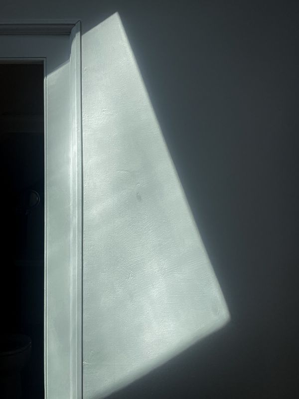 © Bridget Jourgensen - Image from the Homeshadows photography project