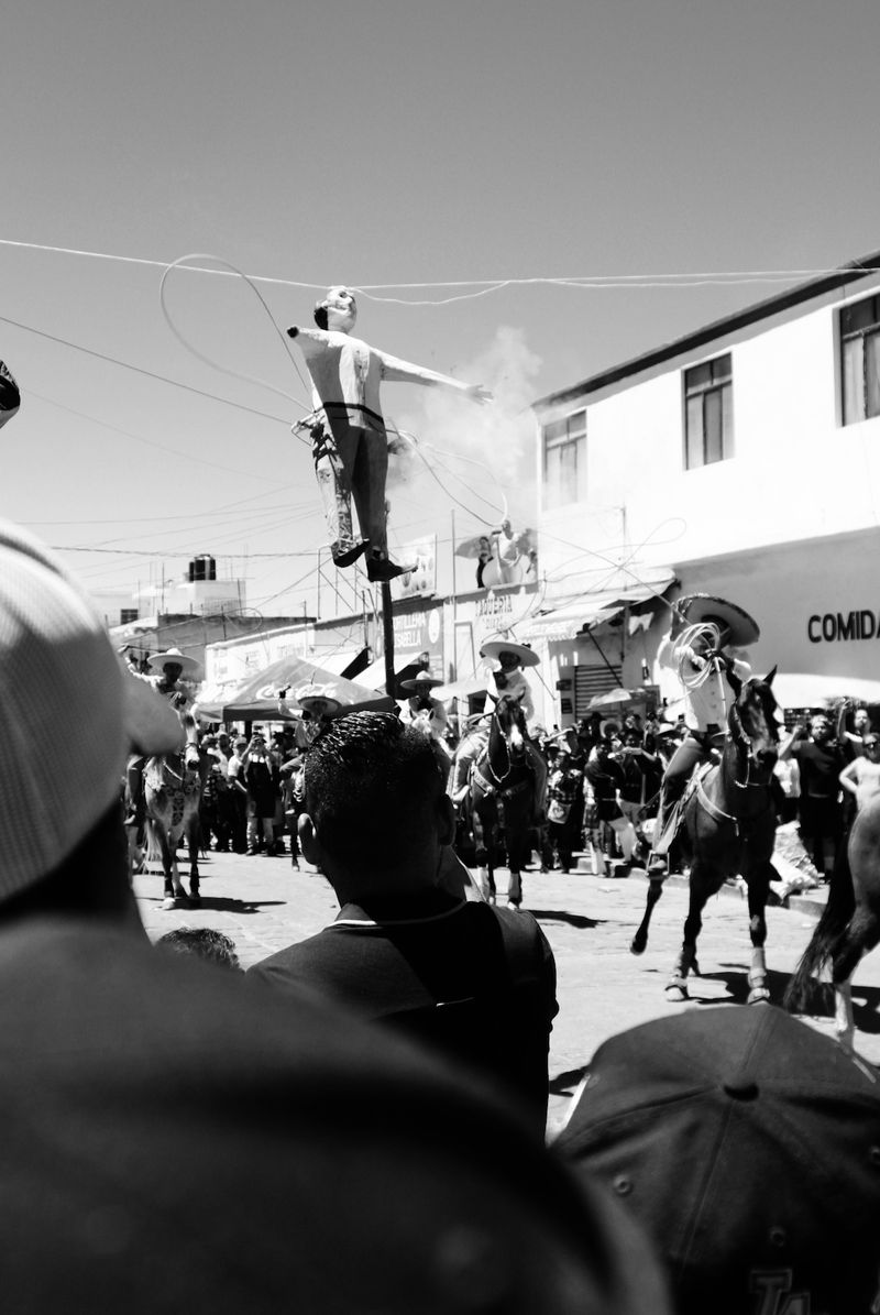 © Jesús Ríos Cozzetto - Image from the SABATO DI GLORIA photography project