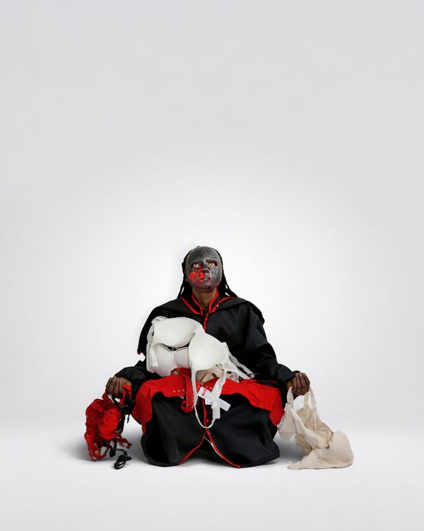 © GOLDYN - Image from the Ritual of Extration photography project