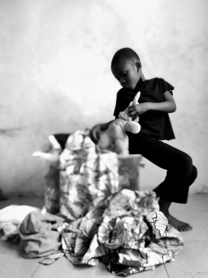 © dolaowara - Image from the Laundry, Labour & Play photography project
