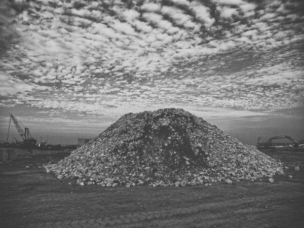 © Apostolis Giannakopoulos - Image from the In Transition photography project