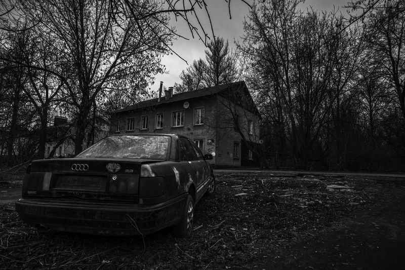 © Iris Maynard - Image from the Lost Metal Souls photography project