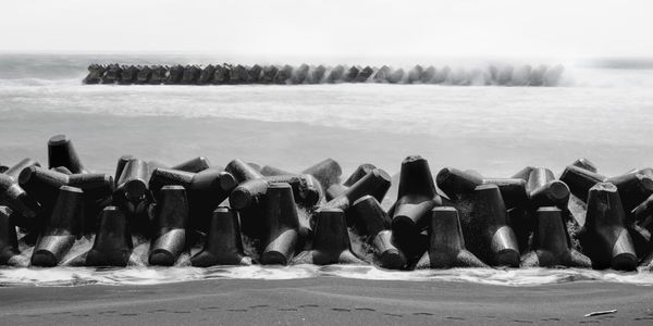 © Yongwook Lee - Defying the relentless tide