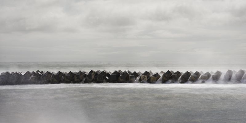 © Yongwook Lee - A distant abstraction
