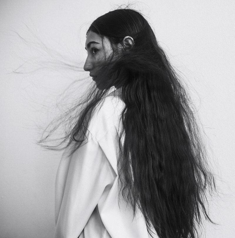© Mari Sarai - Mari_Sarai_fourteen_Sureya