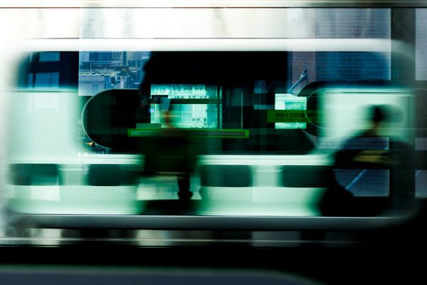 © RYO KATSUMURA - Image from the SEOUL — Circulating Across Asia photography project