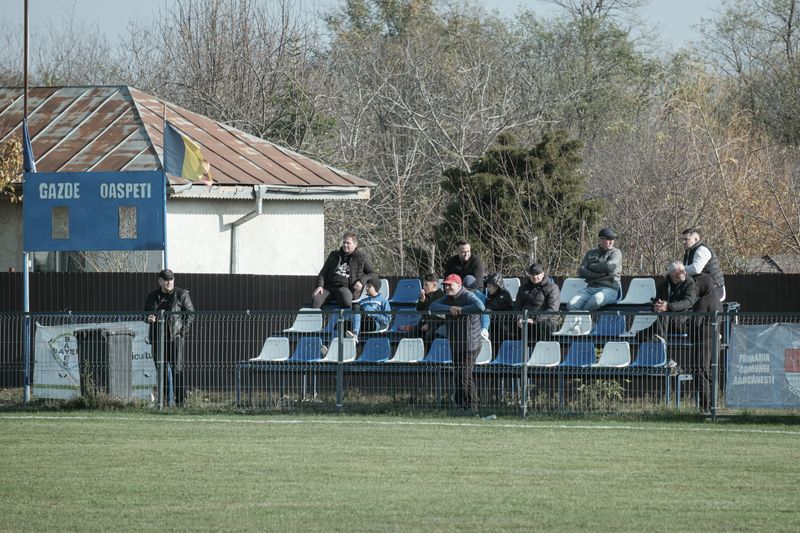 © Stefan Panaitescu - Image from the Halftime Romania photography project