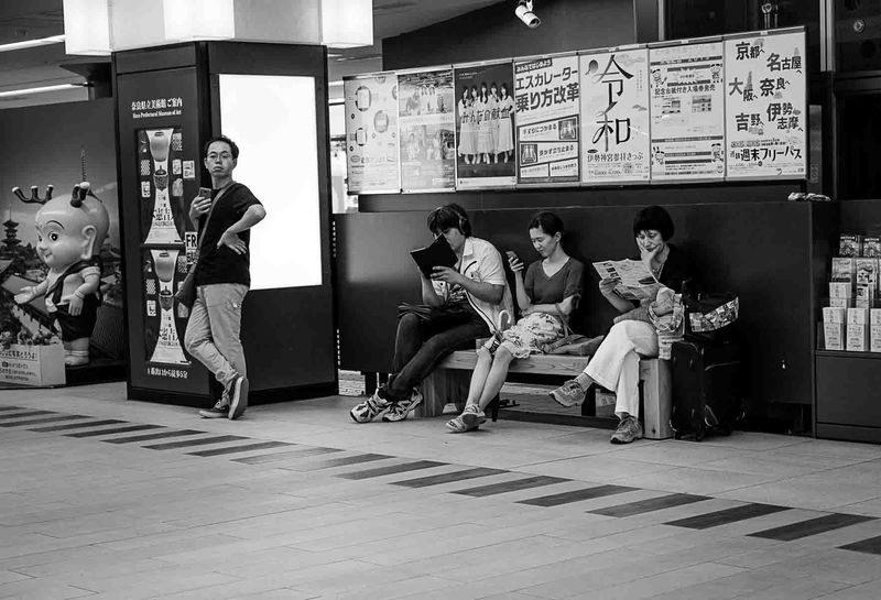 © Alan Ibasco - Image from the Sulyap - Japan: Between Stops photography project