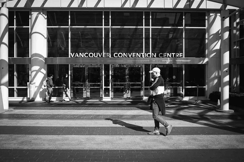 © Alan Ibasco - Image from the Sulyap - YVR: Between the City and Street photography project
