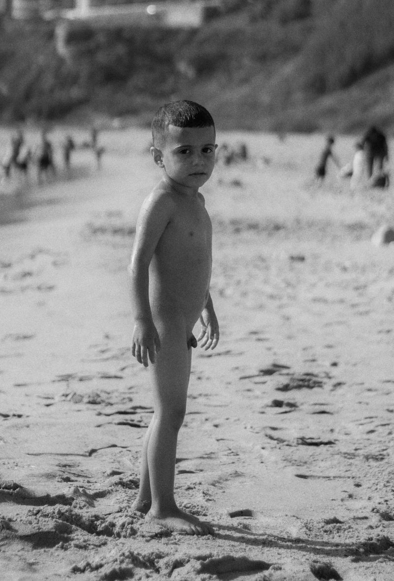 © Luna Salem - Image from the Sea swallow me photography project