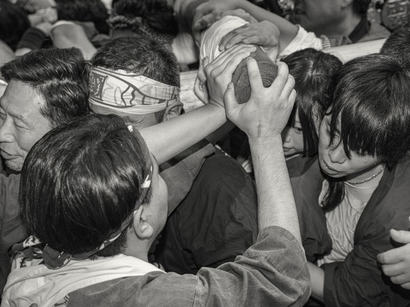 © miguel leache - Image from the KAMI NO UDE photography project