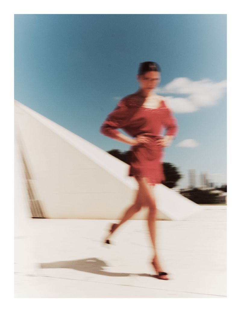 © Michelle Sharon - Image from the The eye alters all photography project