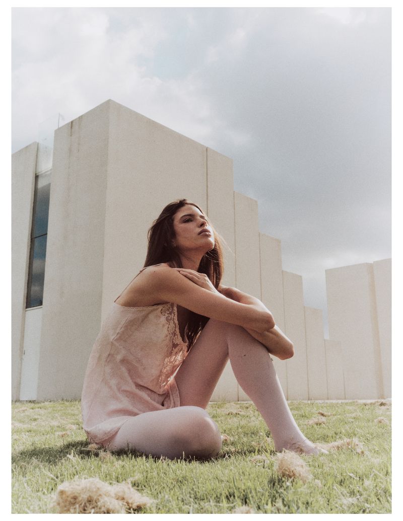 © Michelle Sharon - Image from the The eye alters all photography project