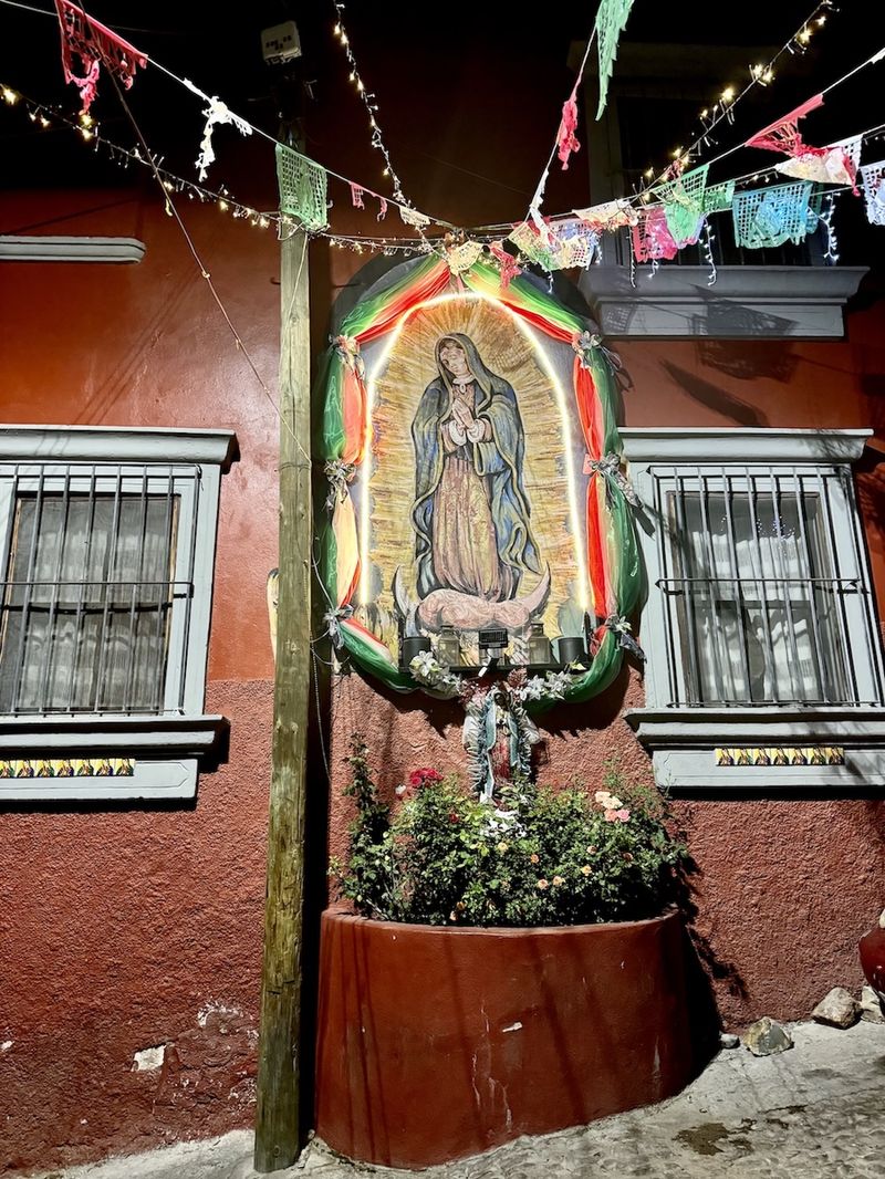© Rosemary Davis - shrine