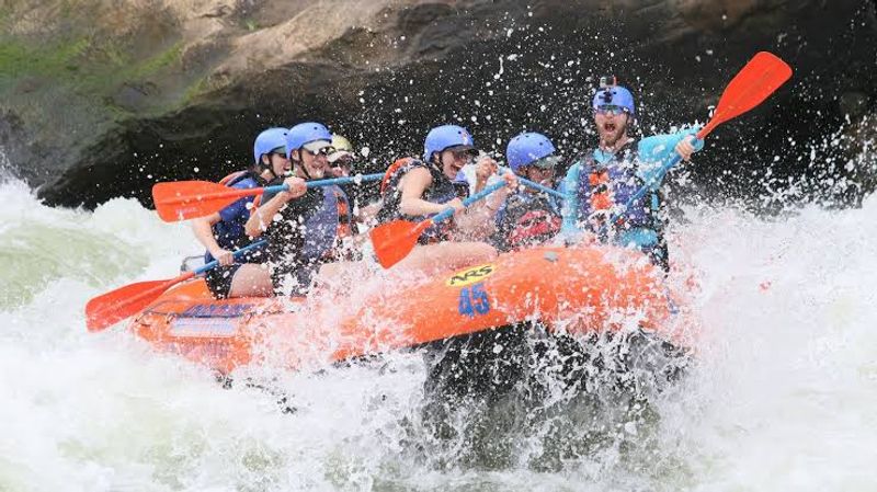 © Cedar Creek Cabin Rentals - Image from the Experience White Water Rafting Near Helen, GA photography project