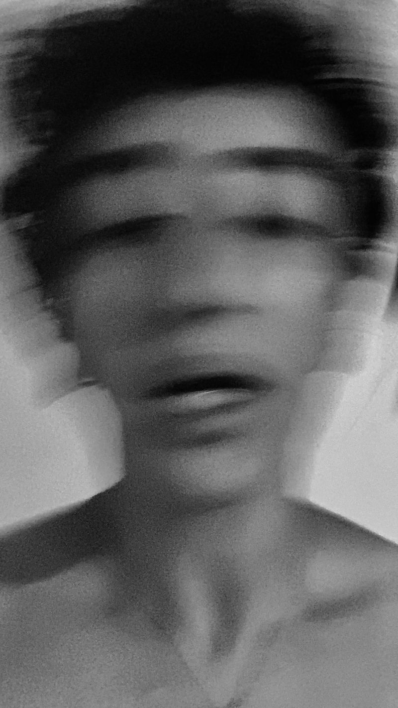 © Asma Akraiche - Image from the A frame without face photography project